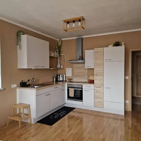 100m² In Vienna's Suburb